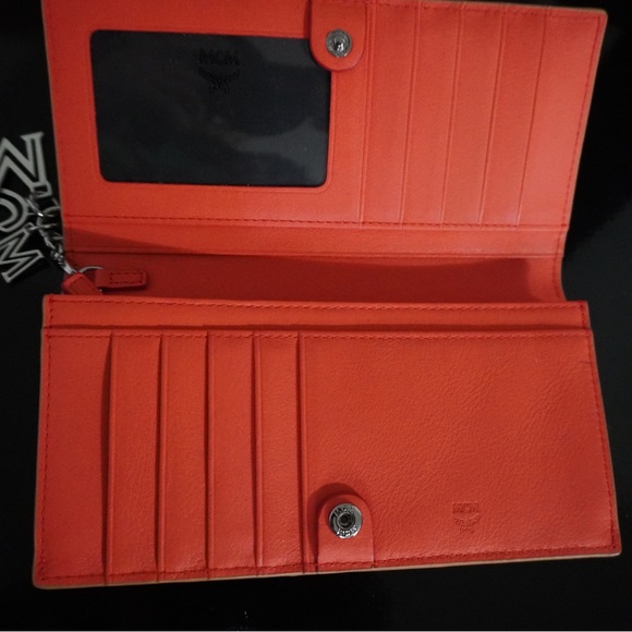 MCM Hobo Monogram Bag and Wallet Set - Picture 10 of 11